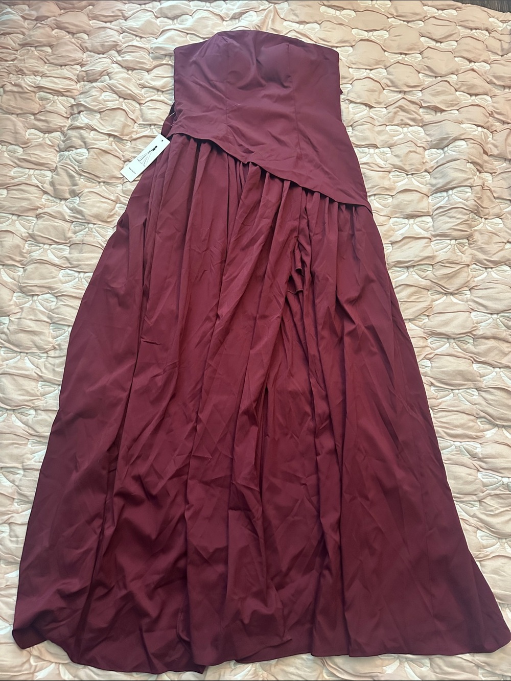 Source Unknown Strapless Ball Gown in Burgundy